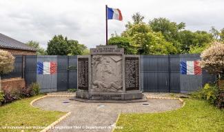 Le monument aux victimes du 2 septembre 1944 ©Département de l'Aisne