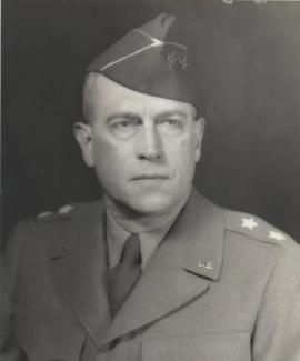 Le major general Maurice Rose, commandant de la 3rd US Armored division