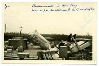 La Pierre d’Haudroy détruite le 14 août 1940 ©Arch. dép. Aisne 4M301