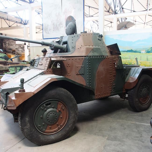 Automitrailleuse de découverte (AMD) 178 Panhard du Musée des Blindés de Saumur.