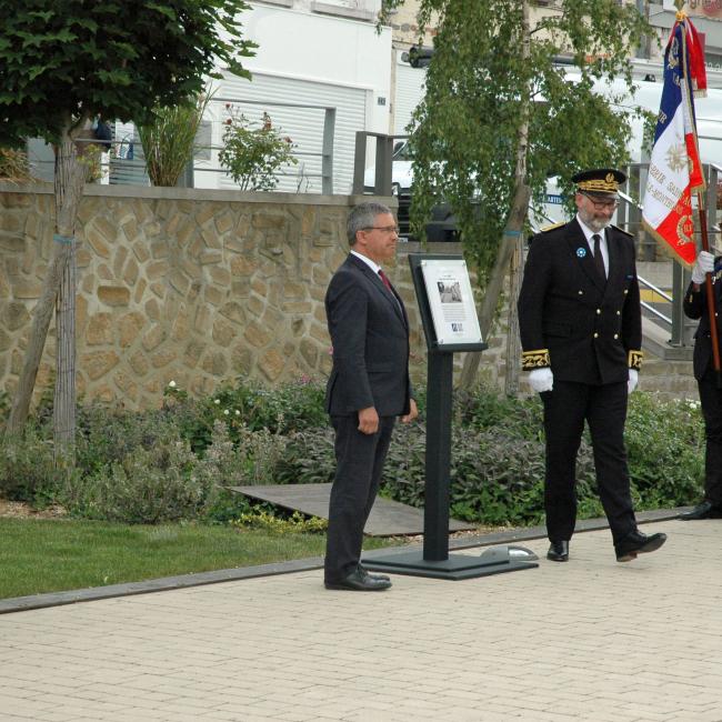 Inauguration borne Aisne Terre de mémoire à Montcornet
