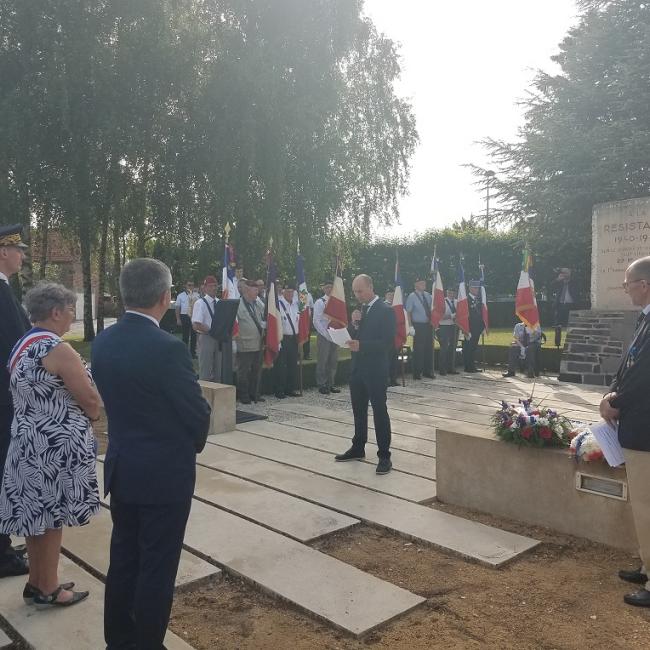 Cérémonie en hommage au 1er parachutage de l'Aisne le 27 mai 1942 - ©CD02