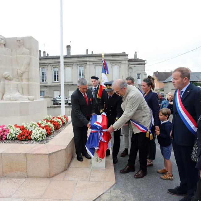 Inauguration borne Aisne Terre de Mémoire à Neufchâtel-sur-Aisne le 29 août 2025