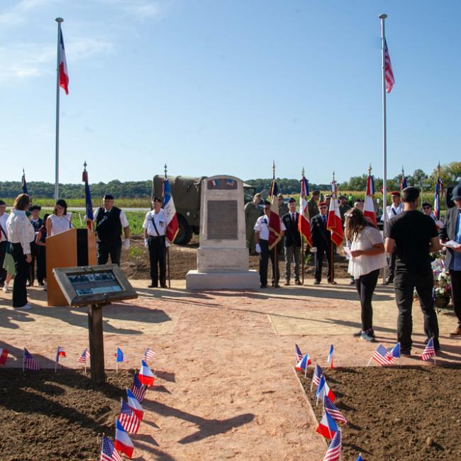 Inauguration  de la borne Aisne Terre de Mémoire à Ressons-le-Long, le 7 septembre 2025