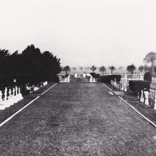 Ancien cimetière militaire du Sourd-Colonfay à Lemé, haut lieu de mémoire de la bataille de Guise